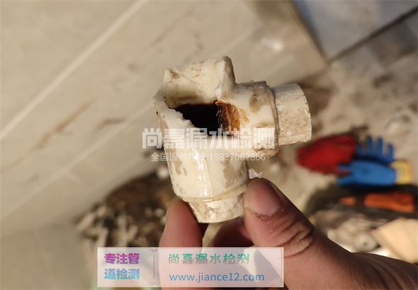 隆安引起漏水的原因有哪些？